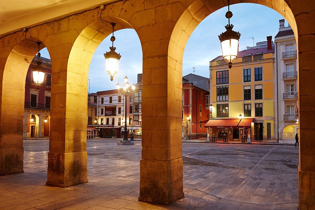 Hauptplatz. Plaza Mayor, Gijón, Asturien, Spanien.