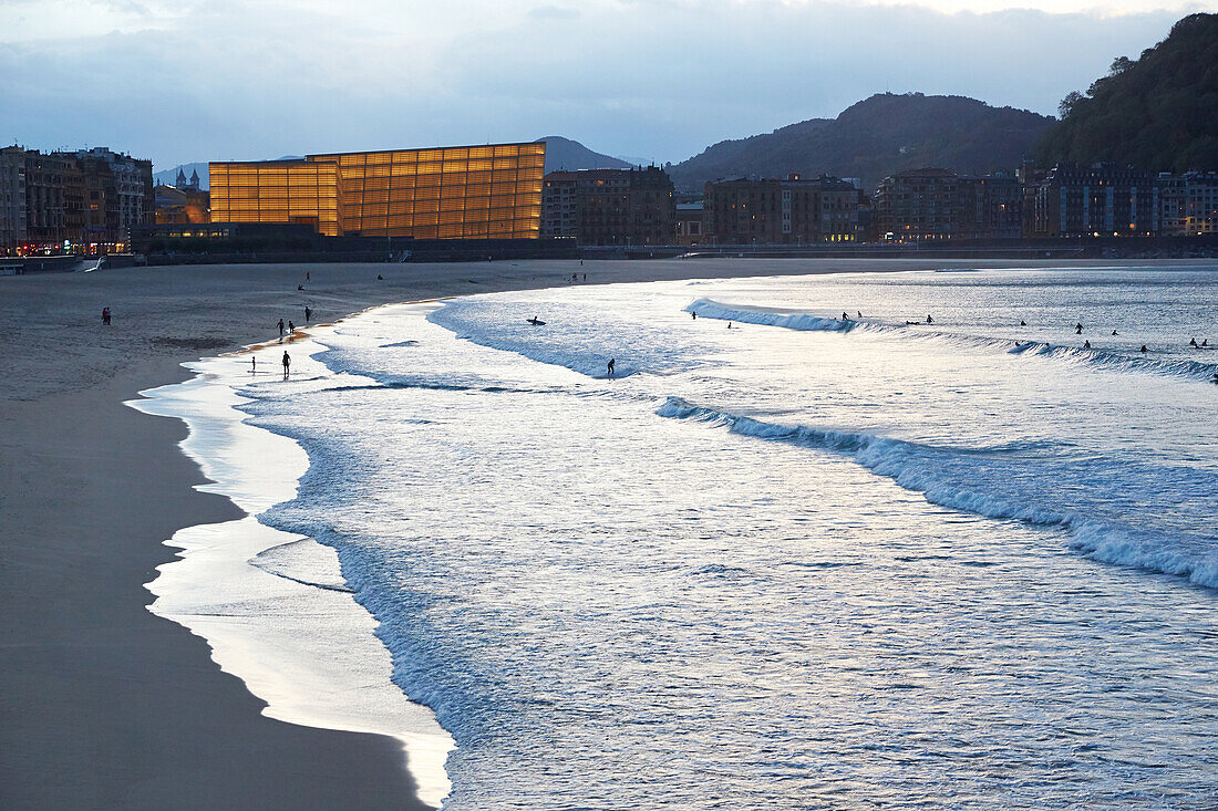 La Zurriola beach, Kursaal center, Donostia (San Sebastian), Gipuzkoa, Basque Country, Spain