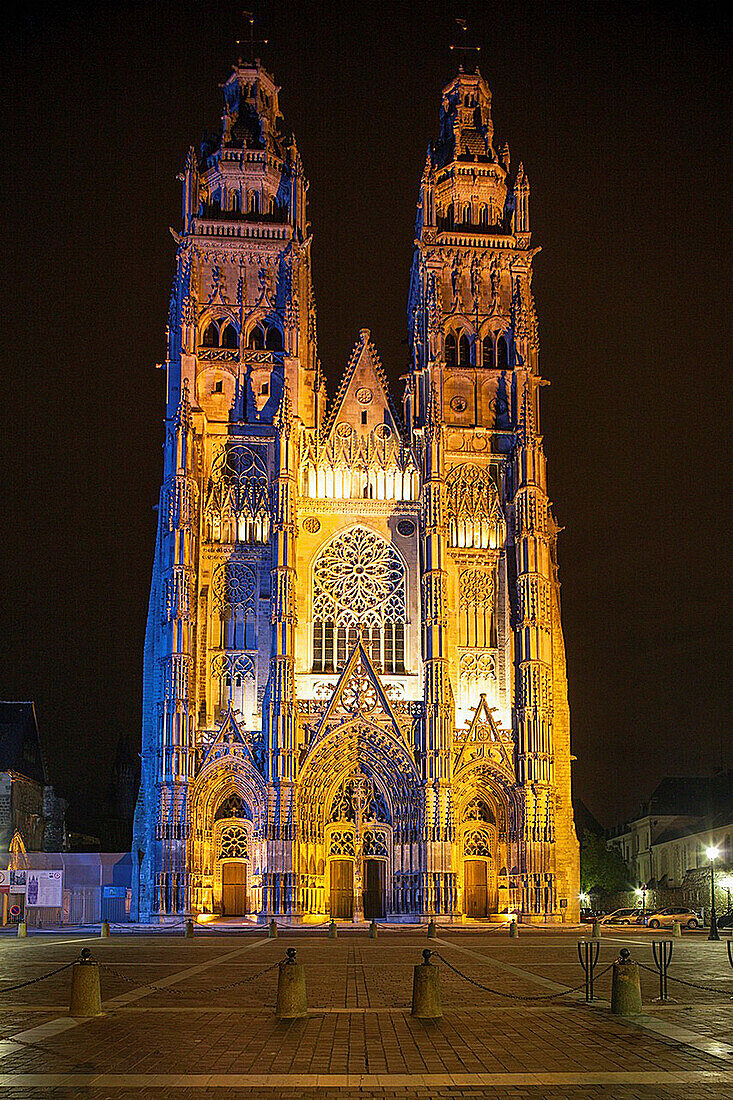 Cathedral, Tours, Indre-et-Loire, France
