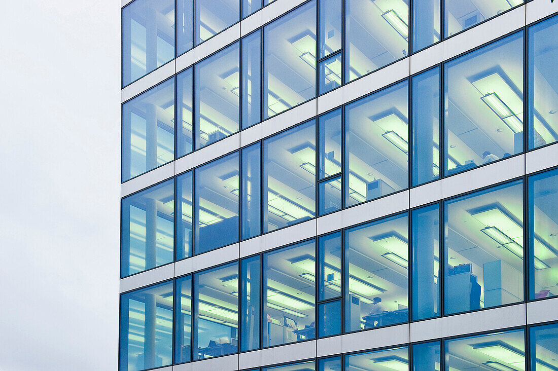 Fassade eines Bürogebäudes, München, Oberbayern, Bayern, Deutschland