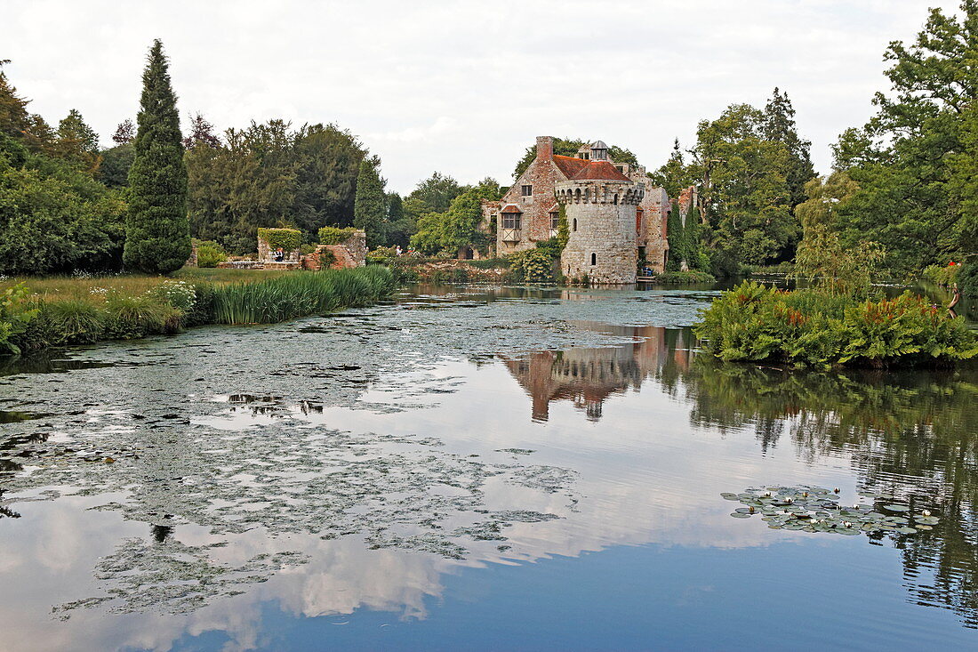 Scotney Castle, Lamberhurst, Kent, England, Great Britain