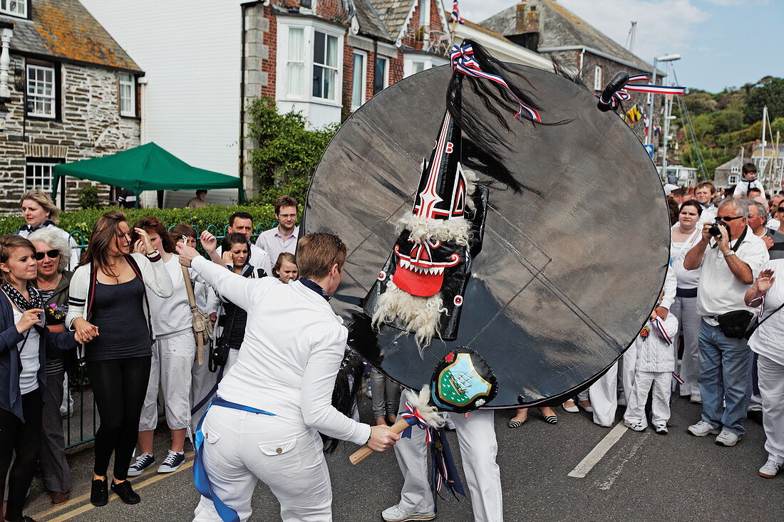 Obby Oss Fest, Padstow, Cornwall, England, Grossbritannien