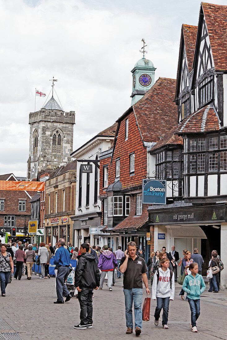 High street in Salisbury, Wiltshire, England, Great BritainHigh street