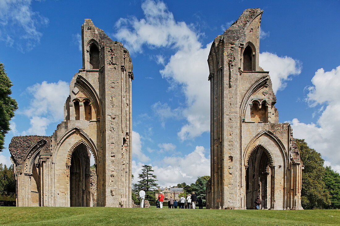 Ruins of Glastonbury Abbey, Glastonbury, Somerset, England, Great Britain