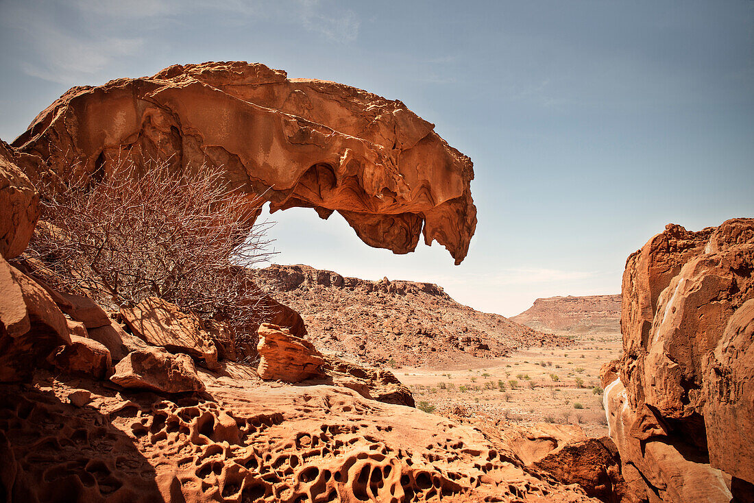 Lions mouth rock formation and surrounding landscape, Twyfelfontein, Damaraland, Namibia, Africa, UNESCO World Heritage Site