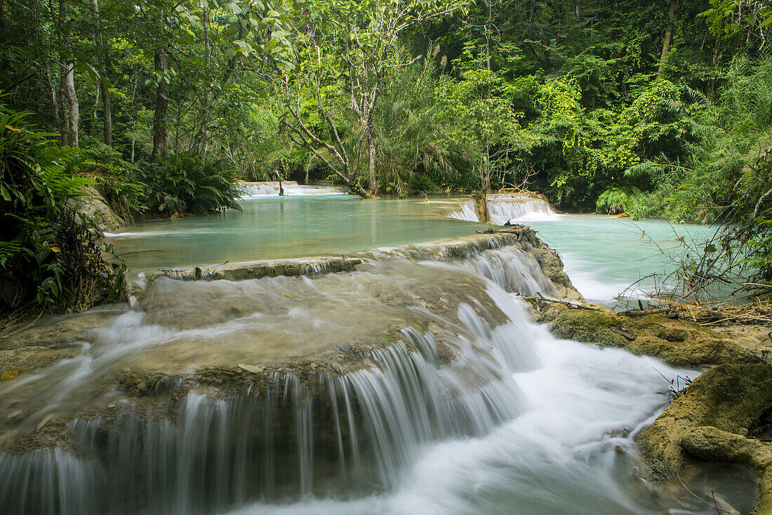 Kwang Si-Wasserfälle in der Nähe von Luang Prabang, Laos.