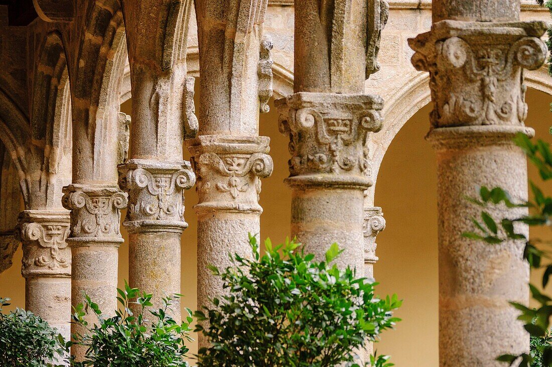 Renaissance cloister, XVI century, Monastery of San Jeronimo de Yuste, XV century, region of the Vera, Caceres, Extremadura, Spain, europe.