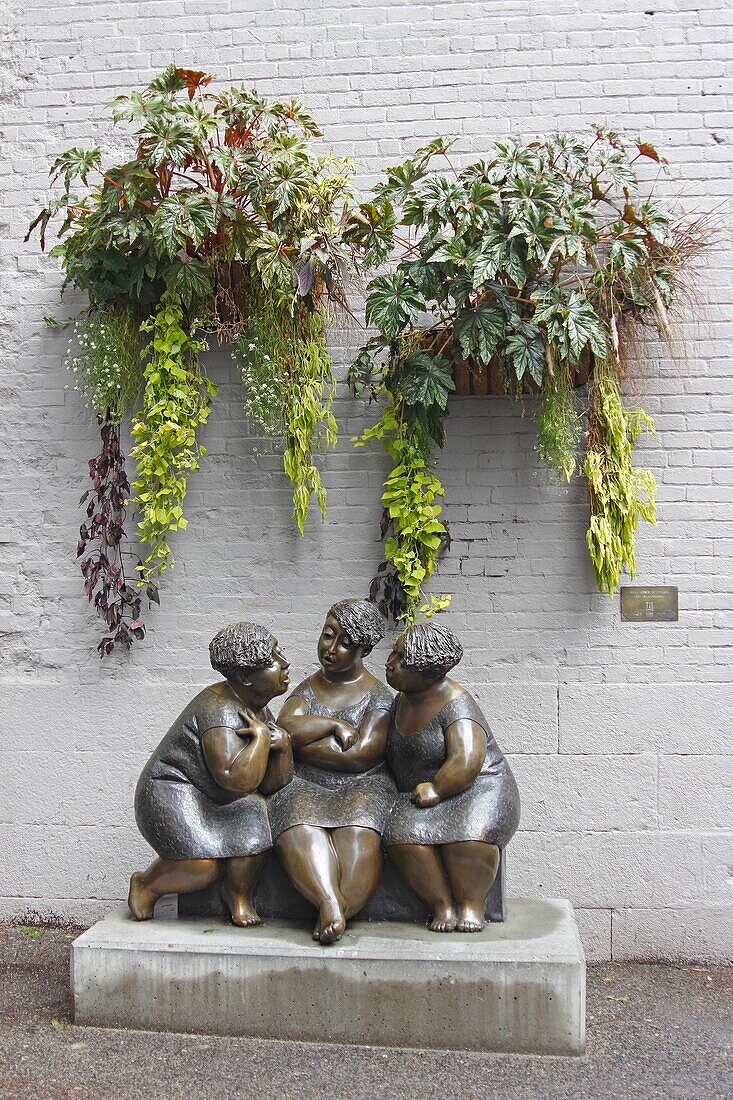 Montreal Canada art sculpture ´´Les Chuchoteuses´´ by Rose Aimee Belanger Old Town section Montreal