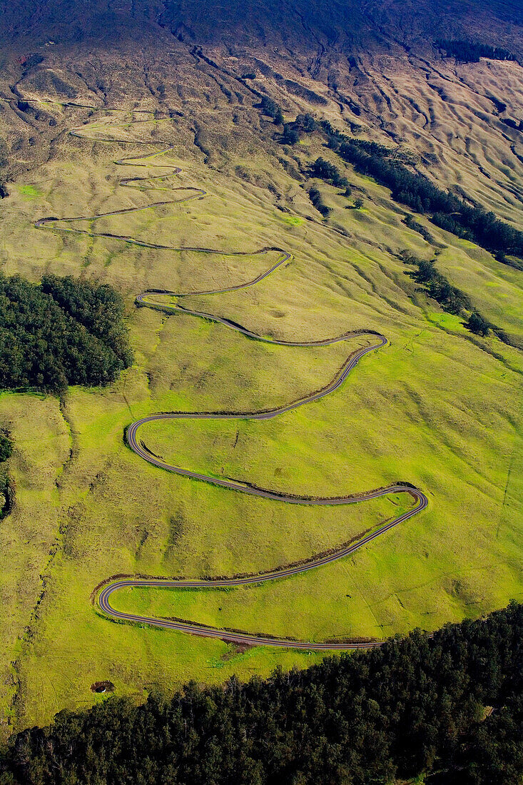 'Serpintine switchbacks of the Haleakala Highway above Kula; Maui, Hawaii, United States of America'