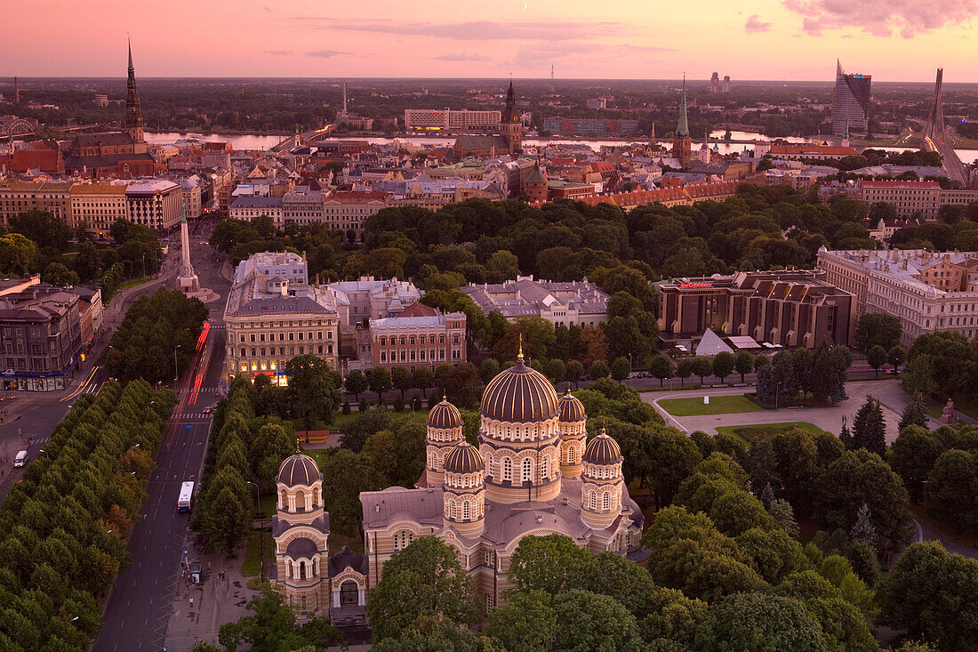 Elevated view at dusk over Old Town, UNESCO World Heritage Site, Riga, Latvia, Europe