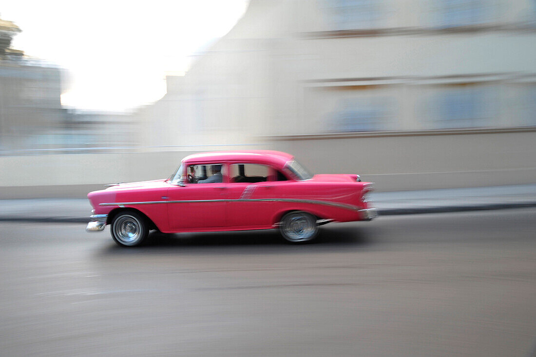 1950s car in movement, Havana, Cuba, Caribbean