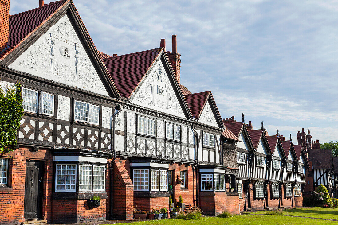 England, Merseyside, Wirral, Port Sunlight, Housing