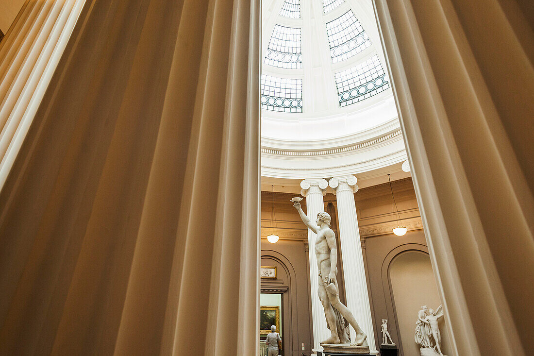 England, Merseyside, Wirral, Port Sunlight, Lady Lever Art Gallery, Statue of Antonius