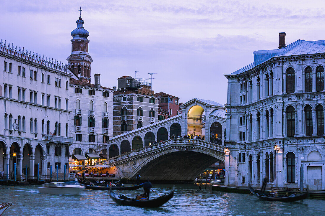 'Rialto Bridge; Venice, Italy'