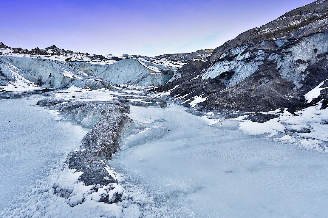 Iceland. Southern region of the island. Glacier Sólheimajökull.