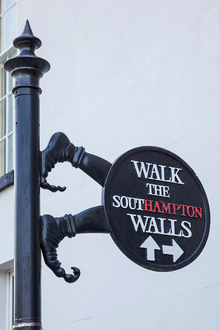 England, Hampshire, Southampton, Walking Tour Signpost