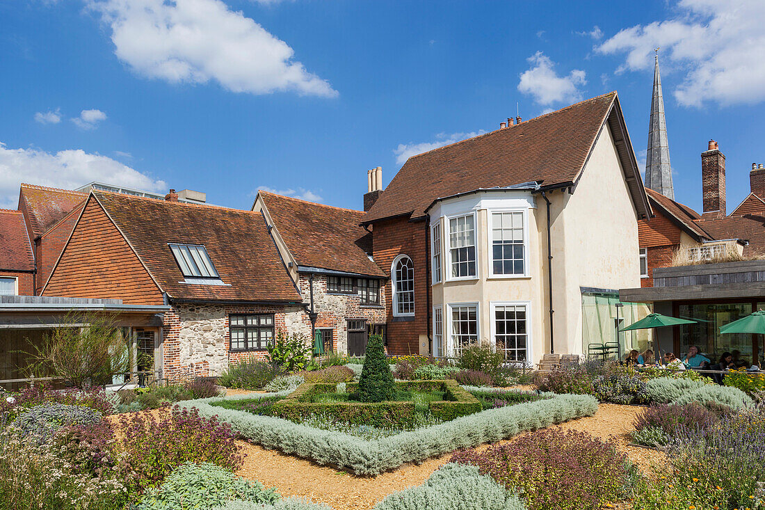 England, Hampshire, Southampton, The Tudor House and Garden Museum