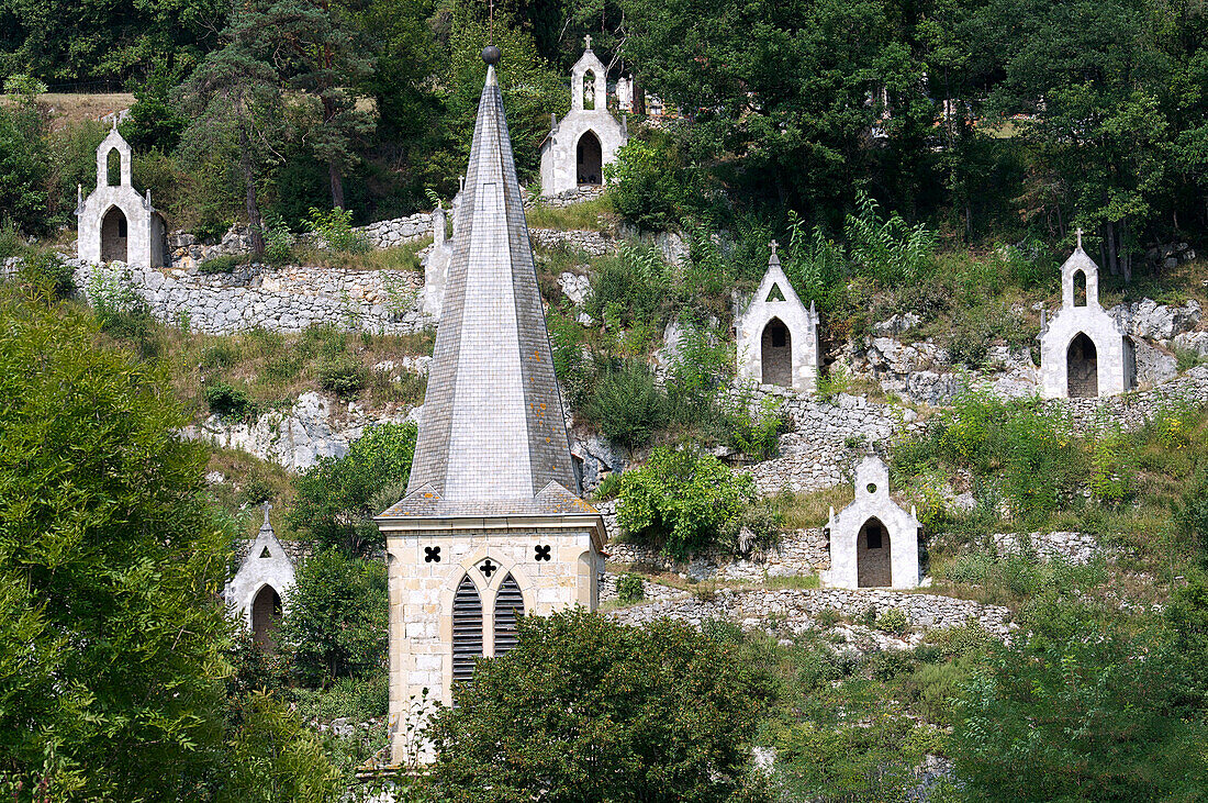 France, Midi Pyrenees, Ariege, way of the cross of raynaude, church