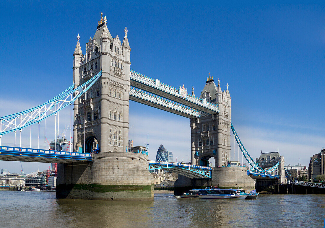 'Tower Bridge; London, England'