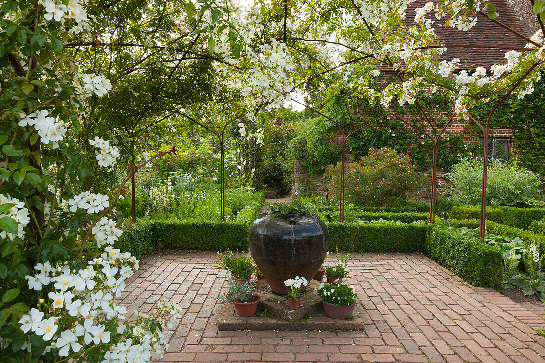 White Garden, Sissinghurst Castle Gardens, Kent, Great Britain