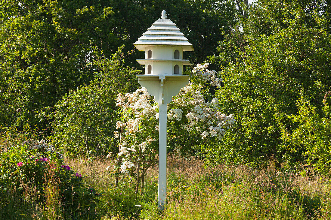 Dove Cote, Orchard Garden, Sissinghurst Castle Gardens, Kent, Great Britain