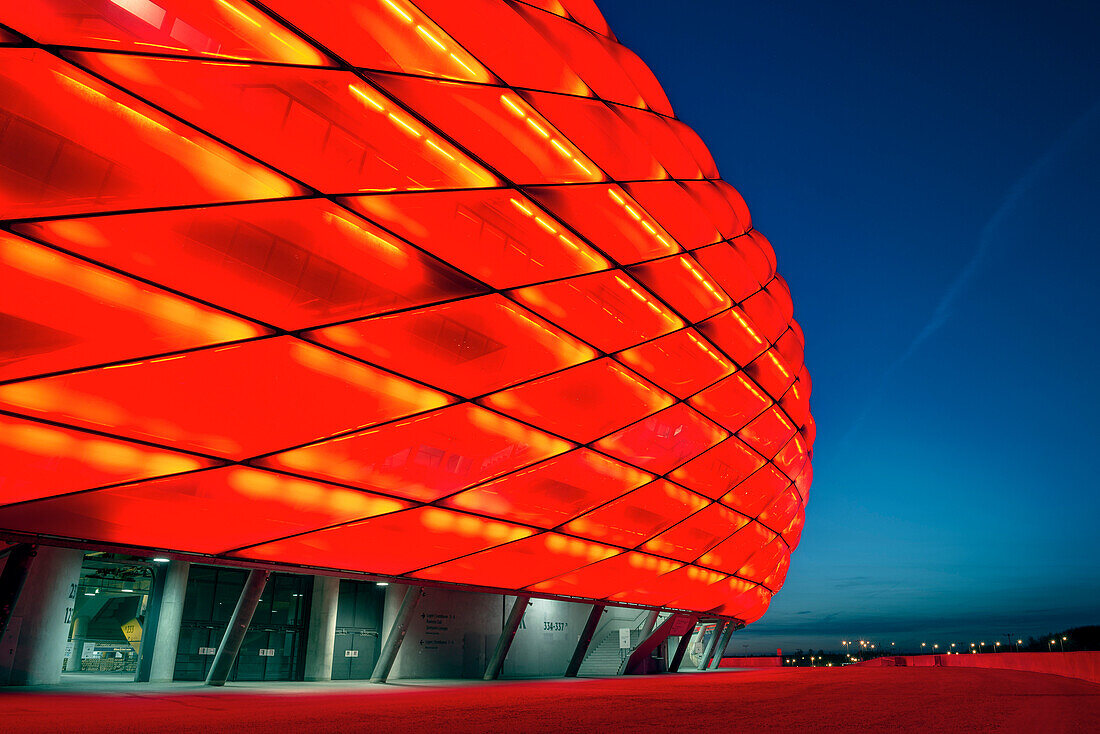 Red light arena