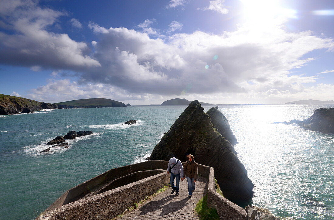 Bei Dunquin an der äußersten Westküste, Halbinsel Dingle, Kerry, Irland