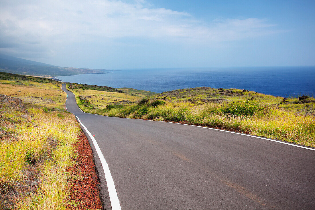 'Piilani highway along kanaio coast;Maui, hawaii, united states of america'