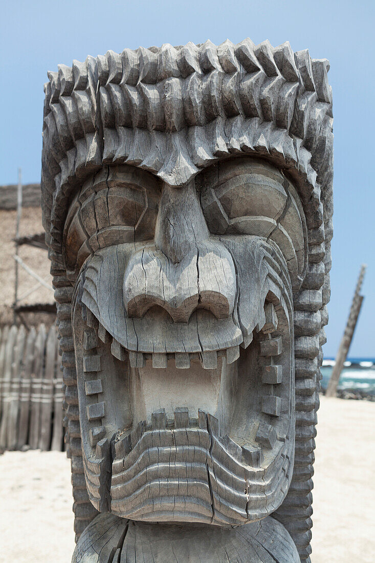'Carving of a face in City of Refuge National Historical Park; Big Island, Hawaii, United States of America'