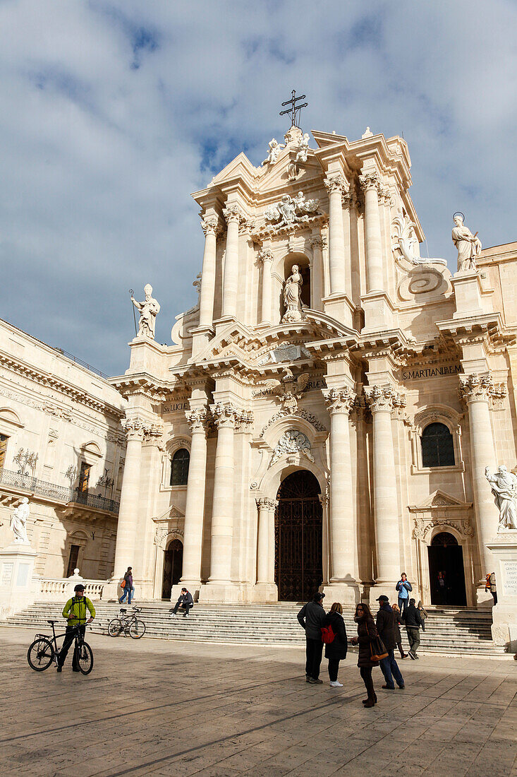 Kathedrale Santa Maria delle Colonne, Ortygia, Syrakus, Sizilien, Italien