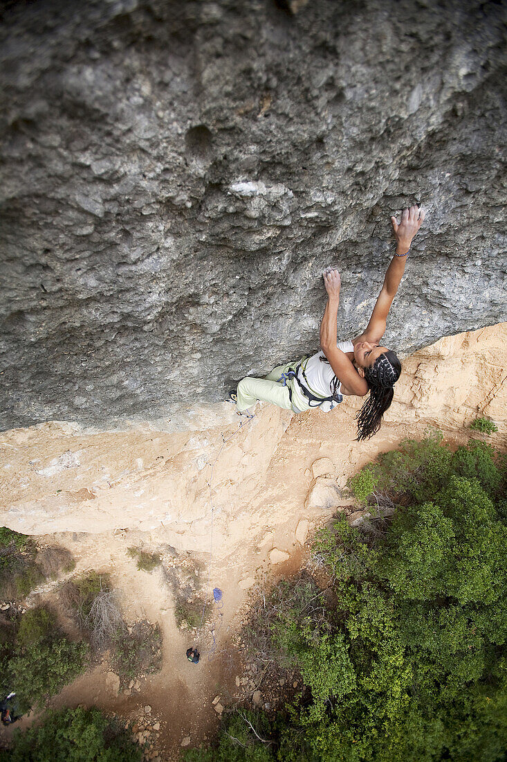 Daila Ojeda climbing Via Del Kim 8b+/c or 5.14a/b, in Margalef, Spain.