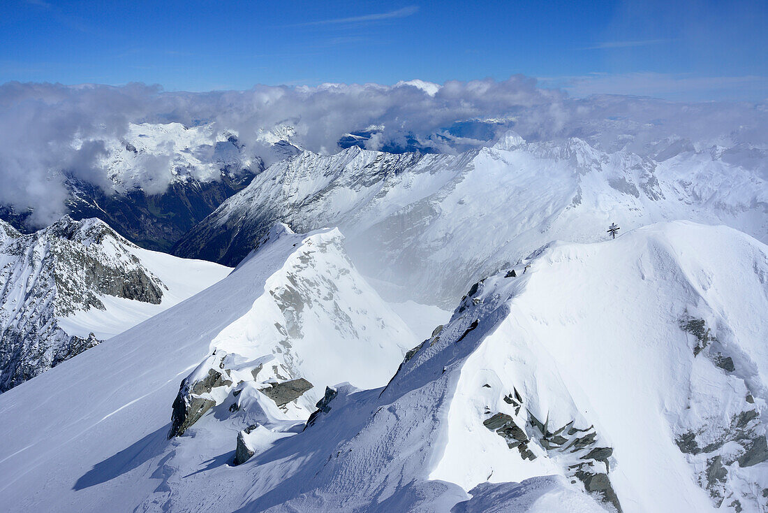 Schneegrate am Großen Möseler, Zillertaler Alpen, Südtirol, Italien