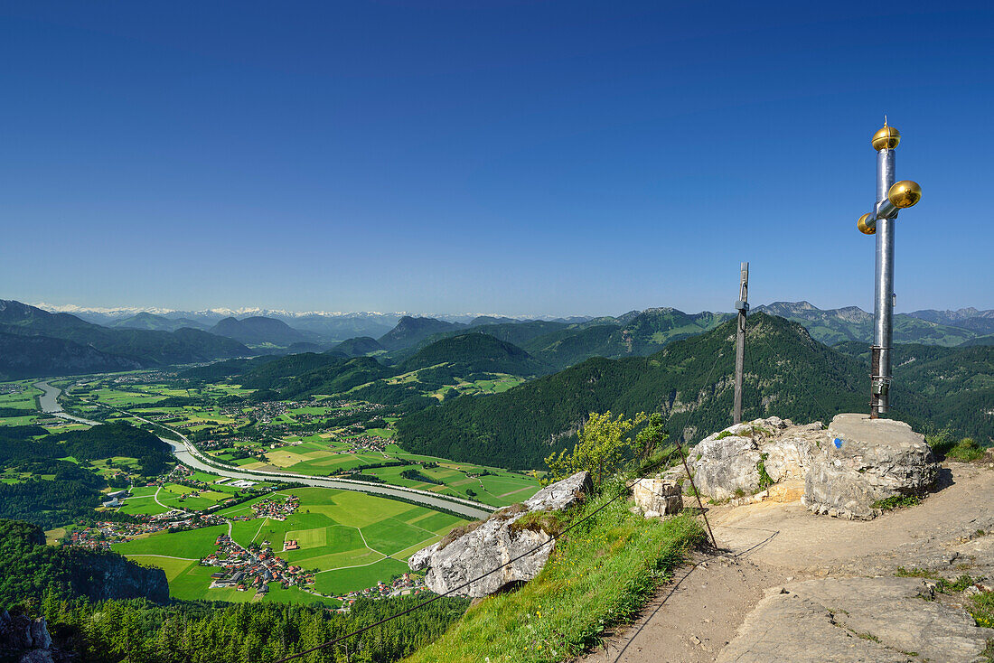 Gipfel des Kranzhorn mit Inntal, Zillertaler Alpen und Bayerische Alpen im Hintergrund, Chiemgauer Alpen, Tirol, Österreich