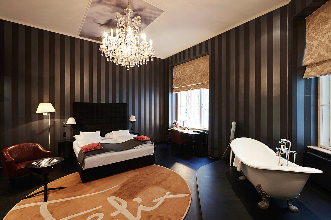 Altstadt Vienna Hotel, Felix suite, room no. 09, hall and room designed by Matteo Thun, Kirchengasse 41, 7th district, Vienna, Austria