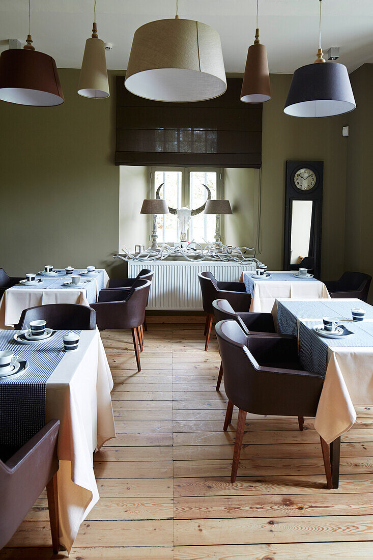 Restaurant in Le Cor de Chasse, food hotel by Michelin starred gourmet chef Mario Elias, manor house built in 1681 in Durbuy, Rue des Combattants 16, Weris, Wallonia, Belgium