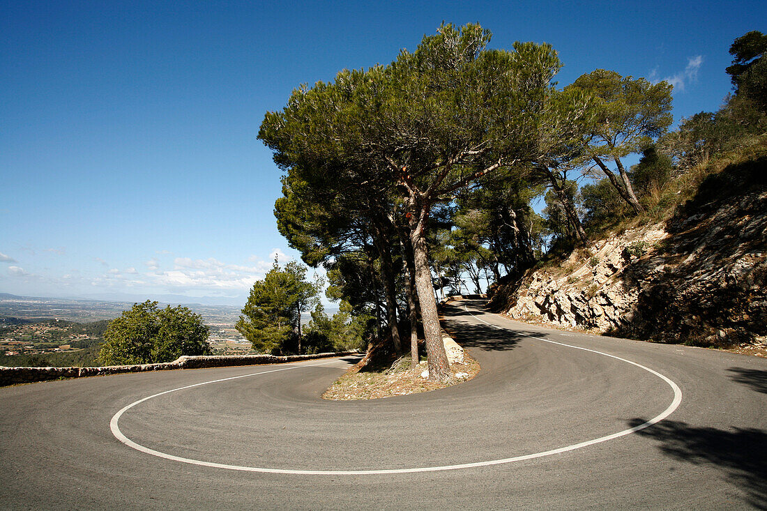 Serpentine road to Castell de Santueri, near Felanitx, Mallorca, Balearic Islands, Spain, Europe