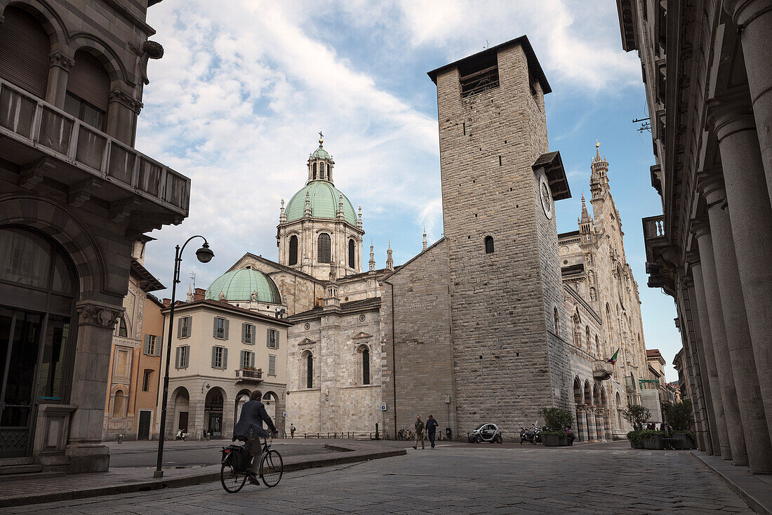 Comer Dom in der Altstadt von Como, Comer See, Lago di Como, Lombardei, Italien, Europa