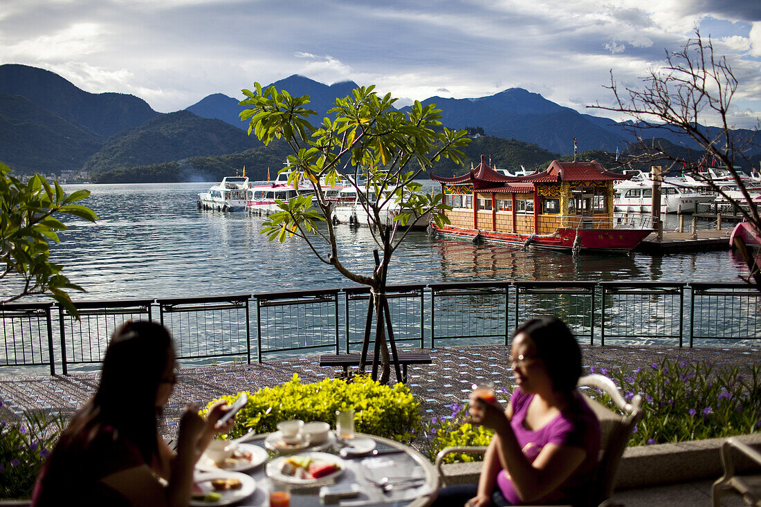 Breakfast on Sun Moon Lake at Hotel del Lago, Central Taiwan, October 22, 2010.