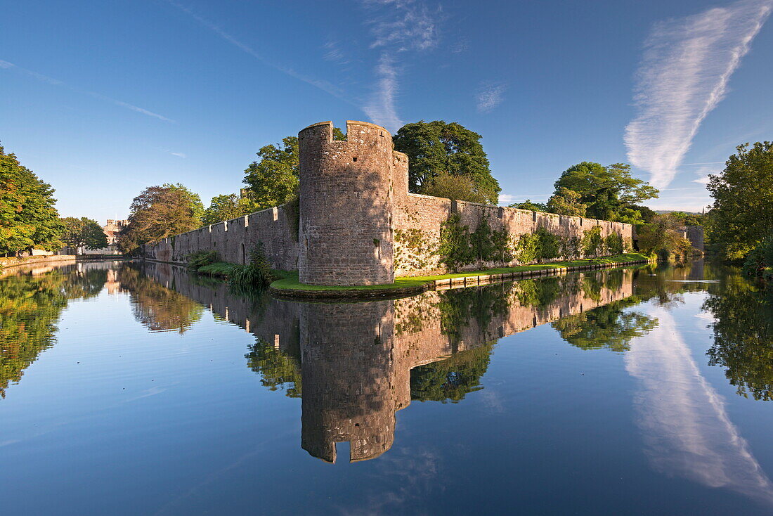 The Bishop's Palace and moat in the city of Wells, Somerset, England, United Kingdom, Europe