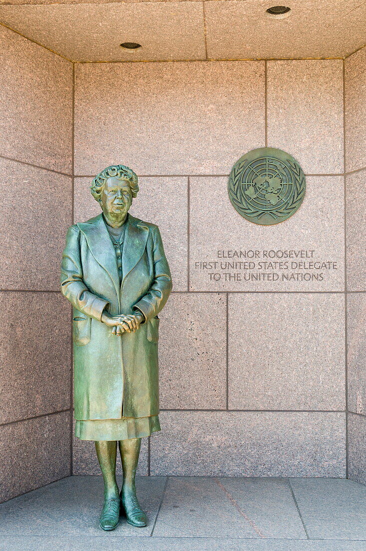 Statue of former first lady Eleanor Roosevelt at the Franklin D. Roosevelt Memorial in Washington, D.C., United States of America, North America