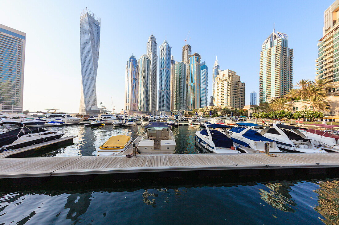 Cayan Tower, Dubai Marina, Dubai, United Arab Emirates, Middle East
