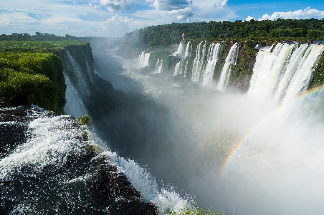 Foz de Iguazu (Iguacu Falls), Iguazu National Park, UNESCO World Heritage Site, Argentina, South America