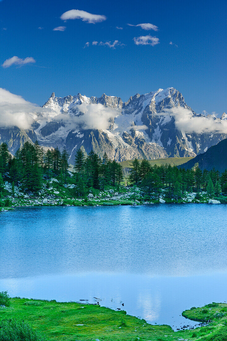 View from Lac d'Arpy to Montblanc range with Dent du Geant and Grandes Jorasses, Lac d'Arpy, Graian Alps range, valley of Aosta, Aosta, Italy