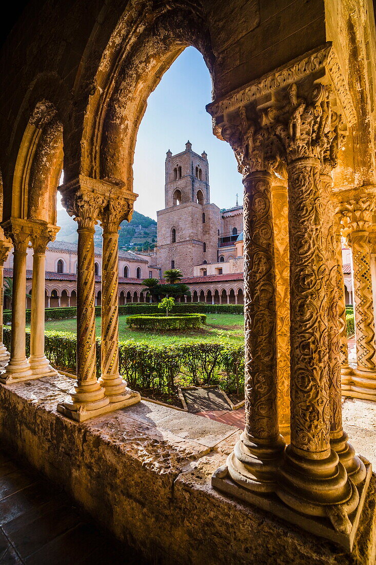 Monreale Cathedral (Duomo di Monreale), columns in the courtyard gardens, Monreale, near Palermo, Sicily, Italy, Europe