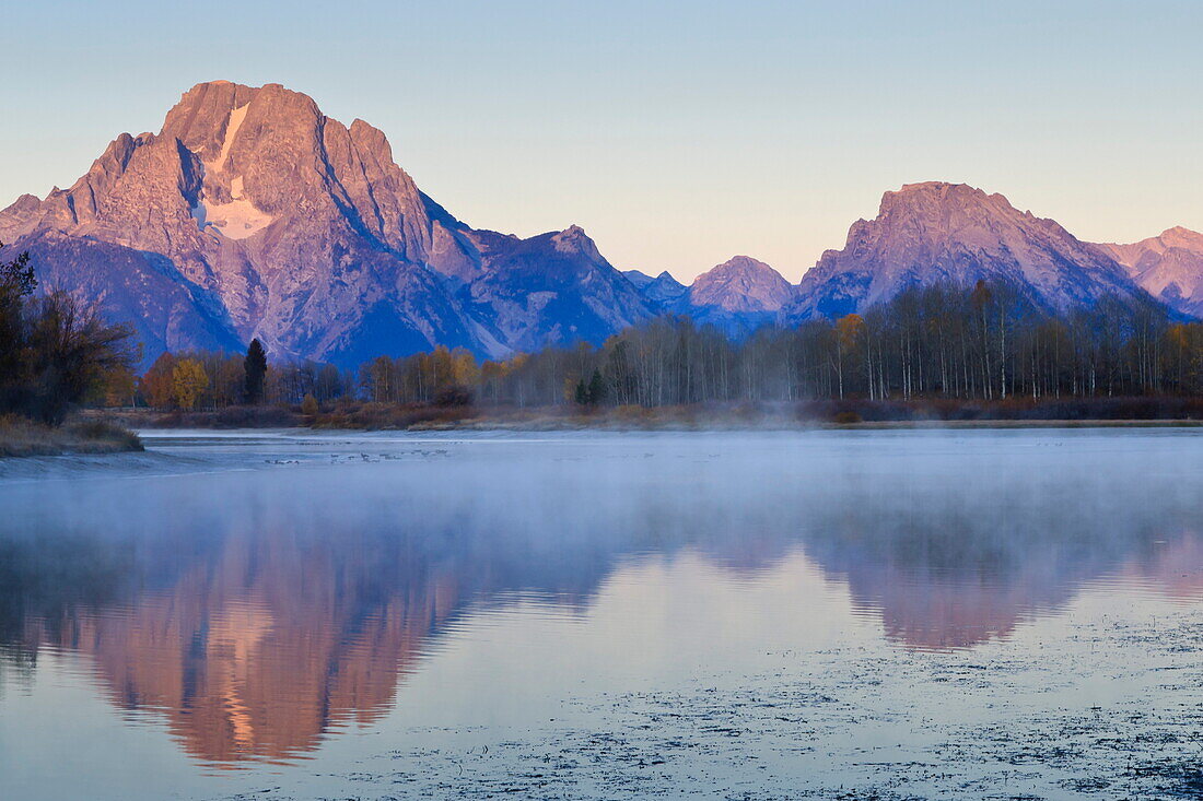 Dawn mist, Mount Moran, Oxbow Bend, Snake River, Grand Teton National Park, Wyoming, United States of America, North America