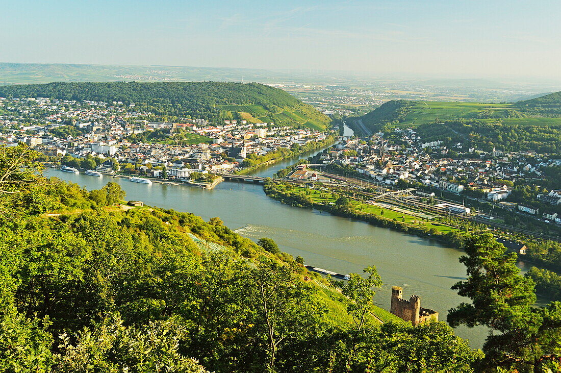 View of Bingen and River Rhine, Rhineland-Palatinate, Germany, Europe
