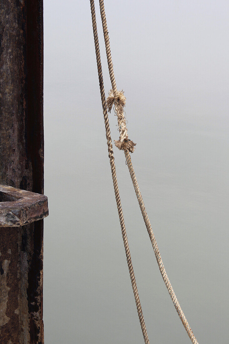 Frayed rope, close-up