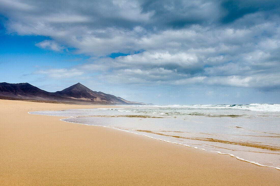 Beach, Playa de Cofete, Jandia peninsula, Fuerteventura, Canary Islands, Spain