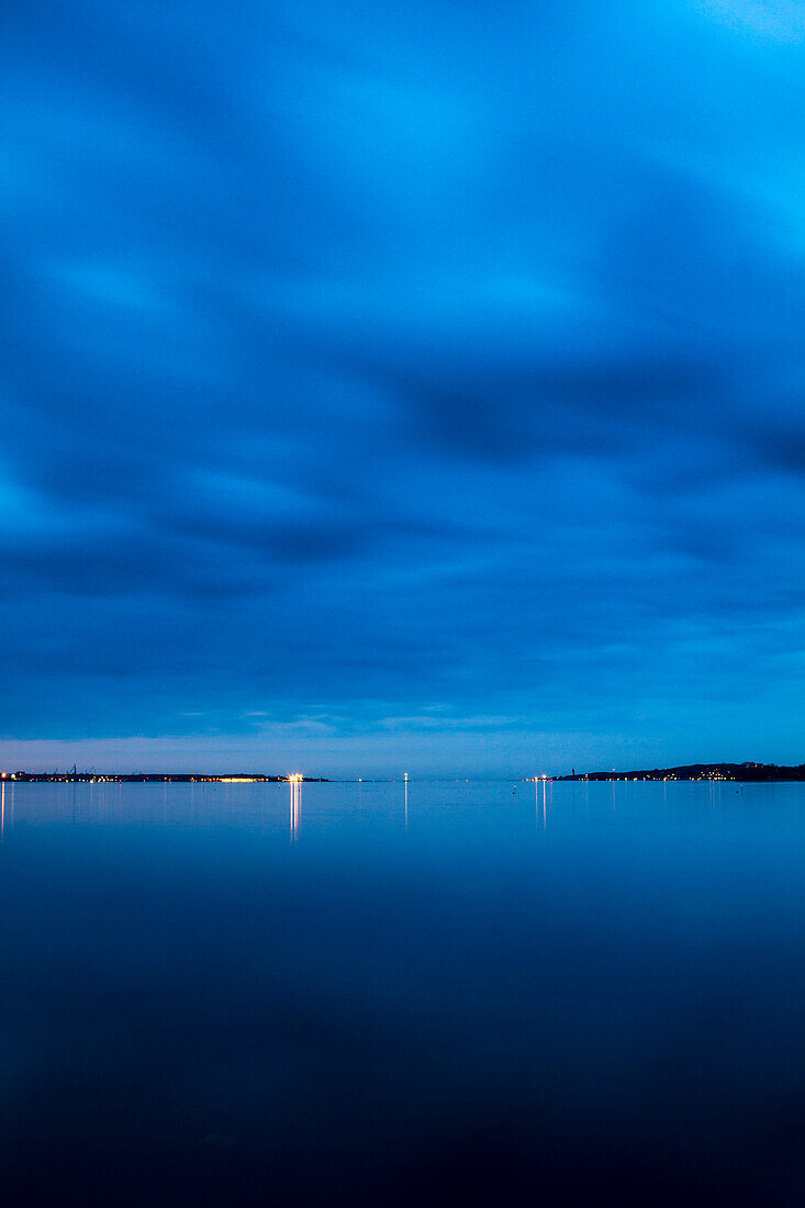 Stein near Laboe at dusk, Kiel fjord, Baltic sea, Friedrichsort, Kiel, Schleswig-Holstein, Germany