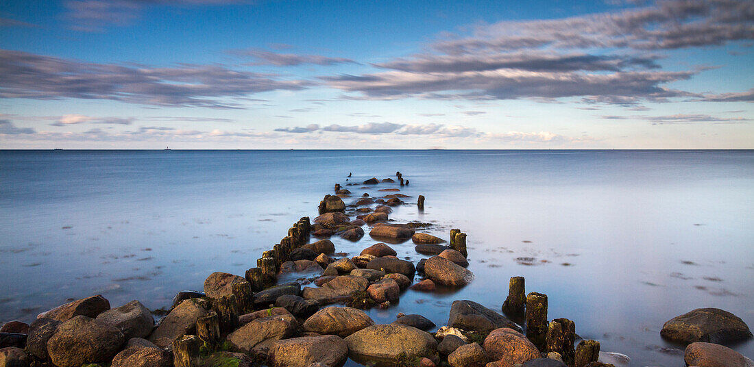 Coastal landscape at Buelk, Kiel fjord, Baltic sea, Strande, Kiel, Schleswig-Holstein, Germany